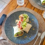 Wrap Leggero con Tonno, Avocado e Cetriolo