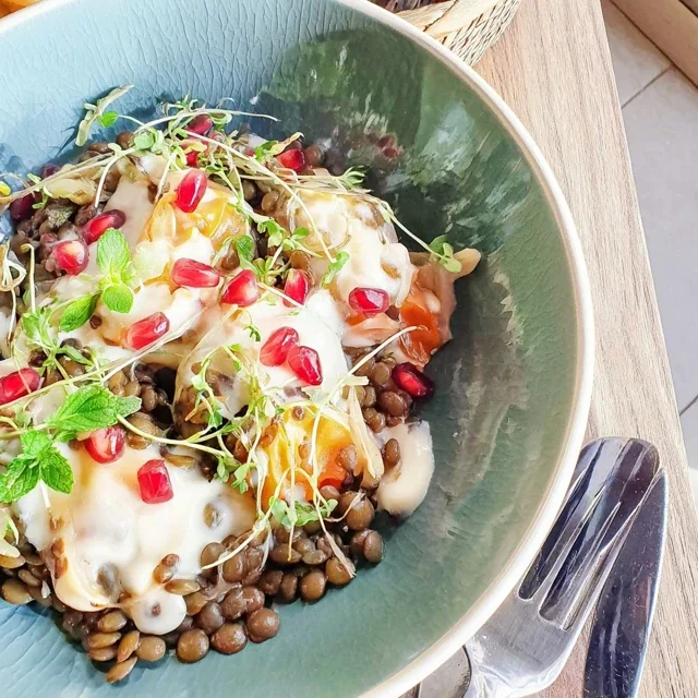 Refreshing Coral Lentil Salad with Mint and Pomegranate