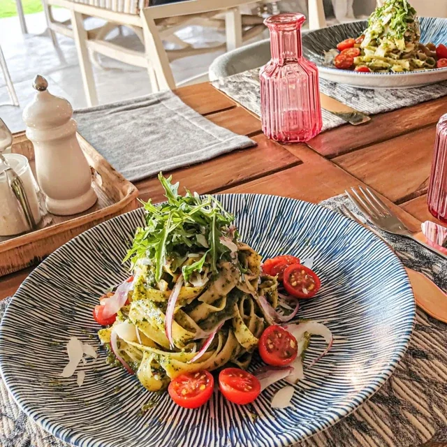 Tagliatelle Fresche al Pesto di Rucola